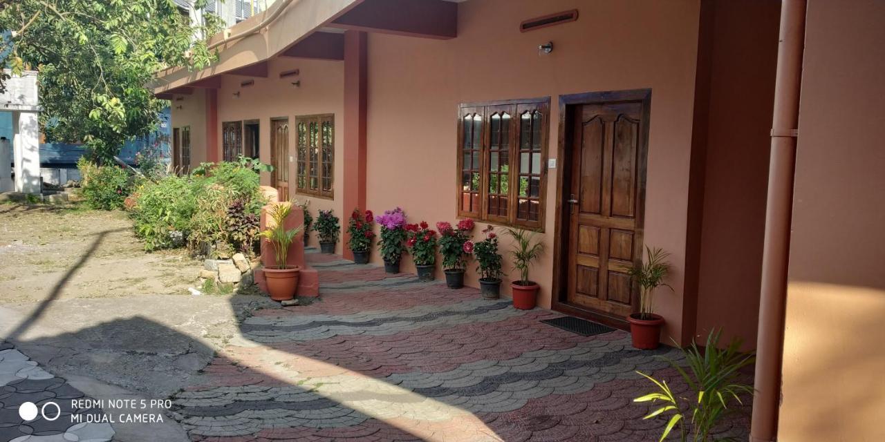 Grand Periyar Apartment Thekkady Exterior photo